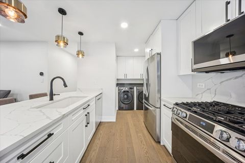 Tiny photo for 8334 Portsmouth Drive #C, Darien, IL 60561 (MLS # 12591934)