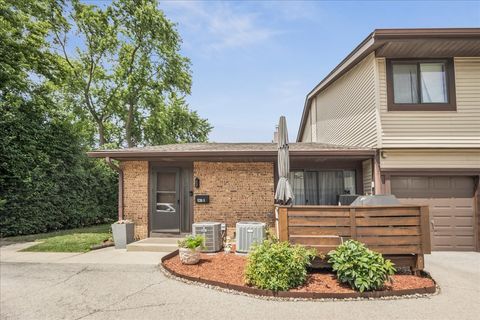 Photo of 8334 Portsmouth Drive #C, Darien, IL 60561 (MLS # 12591934)