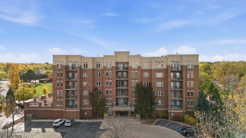 615 Perrie Drive 605 Elk Grove Village IL 60007