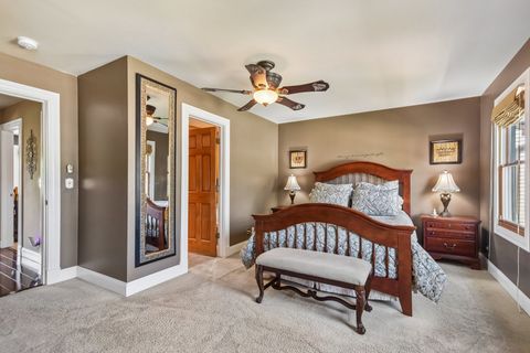 Tiny photo for 588 Kingston Court, Roselle, IL 60172 (MLS # 12628953)