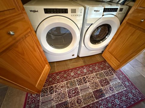Tiny photo for 588 Kingston Court, Roselle, IL 60172 (MLS # 12628953)