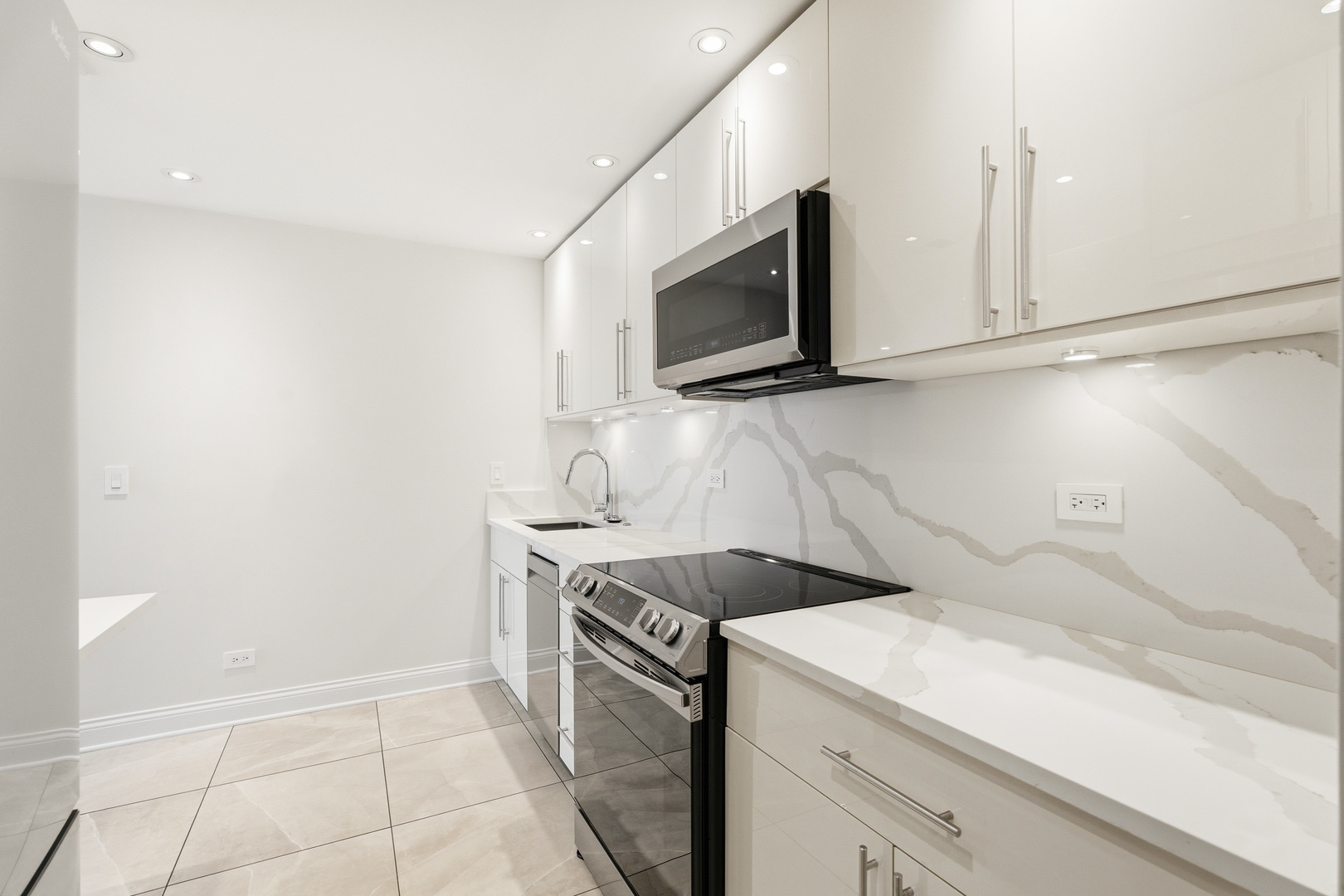 2600 Brookwood Way Drive 206A