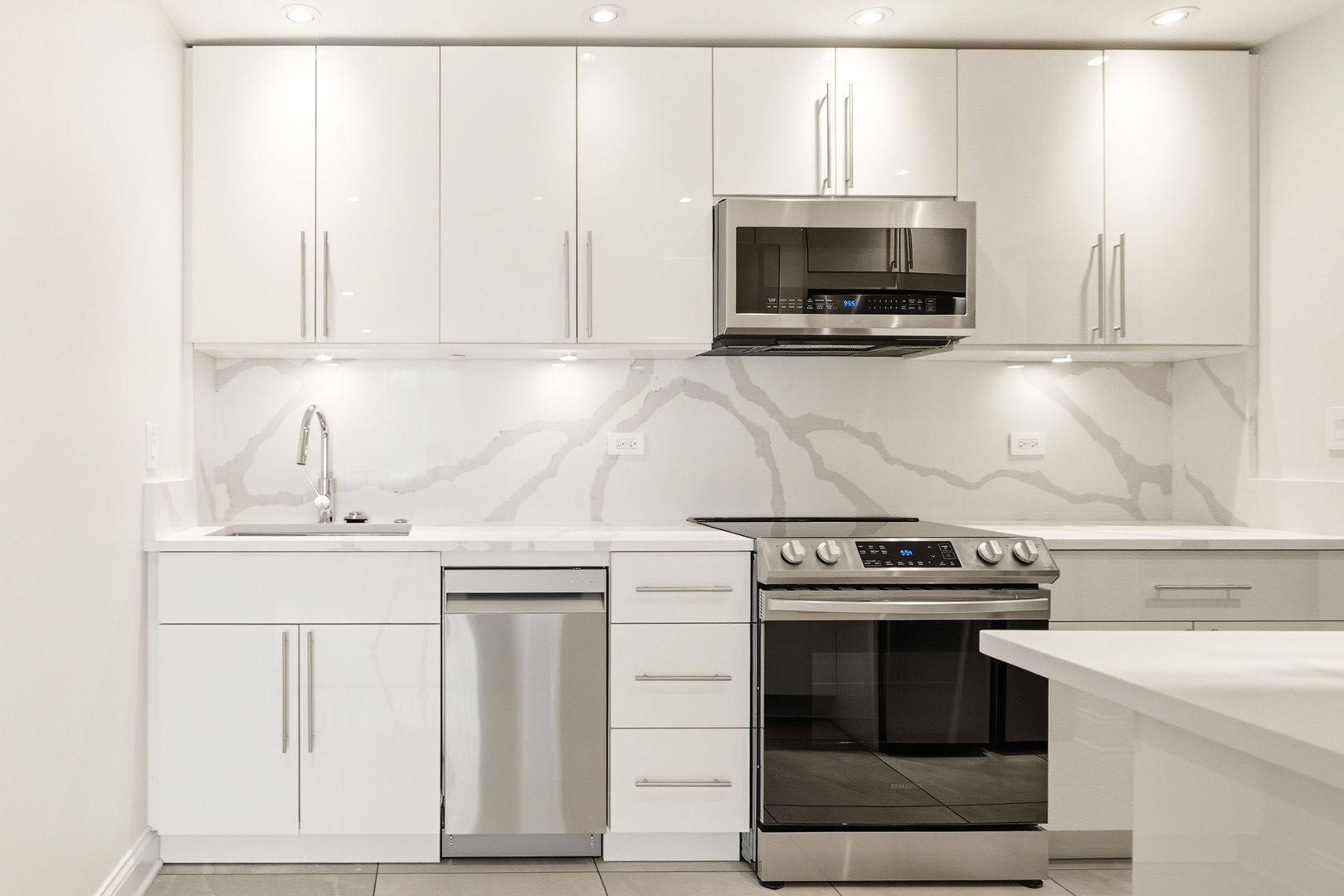 2600 Brookwood Way Drive 206A