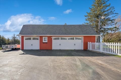 Tiny photo for 35 EAGLE VIEW Lane, Oswego, IL 60543 (MLS # 12591099)