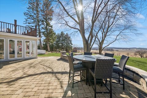 Tiny photo for 35 EAGLE VIEW Lane, Oswego, IL 60543 (MLS # 12591099)