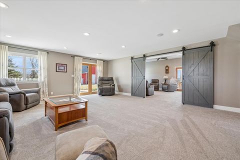 Tiny photo for 35 EAGLE VIEW Lane, Oswego, IL 60543 (MLS # 12591099)