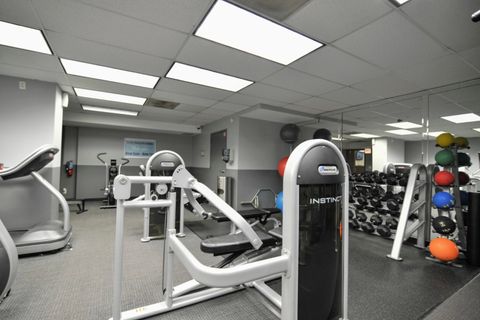 Tiny photo for 6030 N SHERIDAN Road #301, Chicago, IL 60660 (MLS # 12632726)