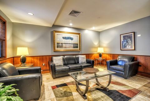 Tiny photo for 6030 N SHERIDAN Road #301, Chicago, IL 60660 (MLS # 12632726)