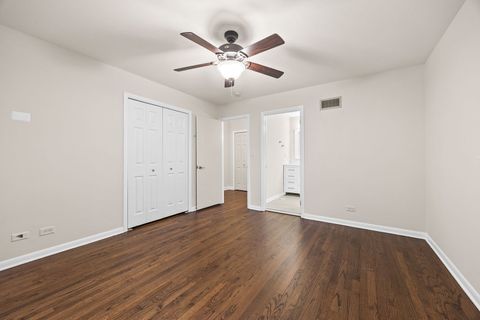 Tiny photo for 4817 Stonewall Avenue, Downers Grove, IL 60515 (MLS # 12518170)