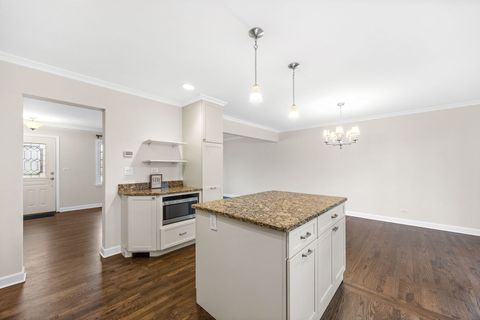 Tiny photo for 4817 Stonewall Avenue, Downers Grove, IL 60515 (MLS # 12518170)