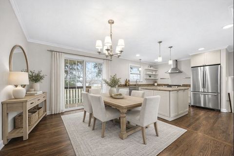 Tiny photo for 4817 Stonewall Avenue, Downers Grove, IL 60515 (MLS # 12518170)