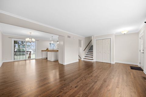 Tiny photo for 4817 Stonewall Avenue, Downers Grove, IL 60515 (MLS # 12518170)