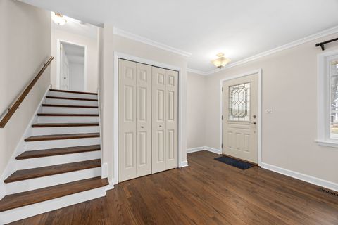 Tiny photo for 4817 Stonewall Avenue, Downers Grove, IL 60515 (MLS # 12518170)