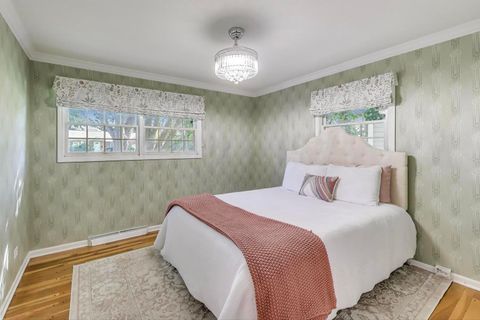 Tiny photo for 924 Lyford Lane, Wheaton, IL 60189 (MLS # 12497942)
