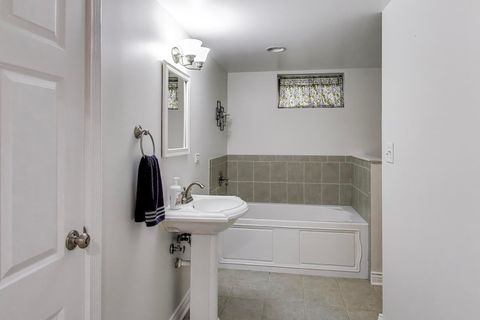Tiny photo for 924 Lyford Lane, Wheaton, IL 60189 (MLS # 12497942)