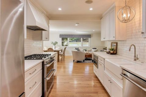 Tiny photo for 924 Lyford Lane, Wheaton, IL 60189 (MLS # 12497942)