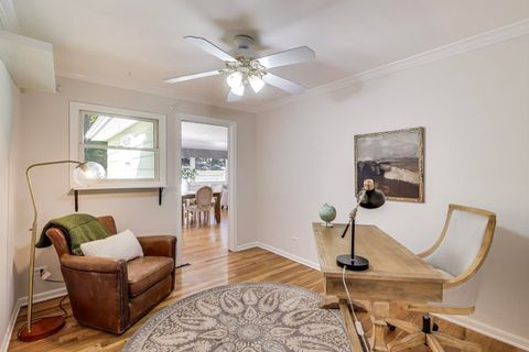 Tiny photo for 924 Lyford Lane, Wheaton, IL 60189 (MLS # 12497942)