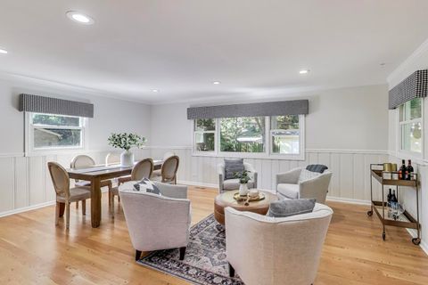 Tiny photo for 924 Lyford Lane, Wheaton, IL 60189 (MLS # 12497942)