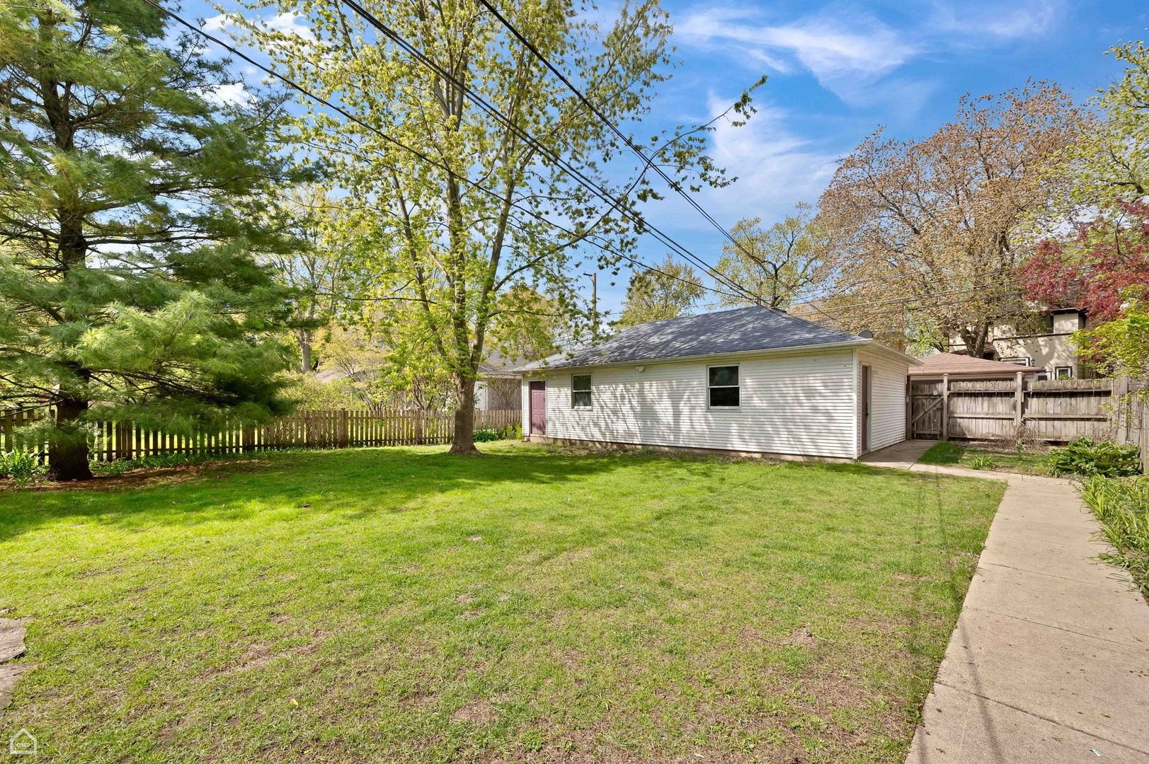 706 Forest Avenue