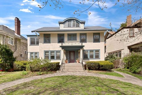 706 Forest Avenue Evanston IL 60202