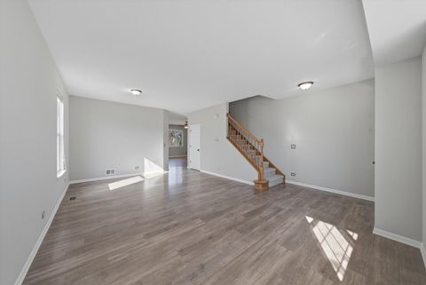 Tiny photo for 1053 Walker Court, Antioch, IL 60002 (MLS # 12597653)