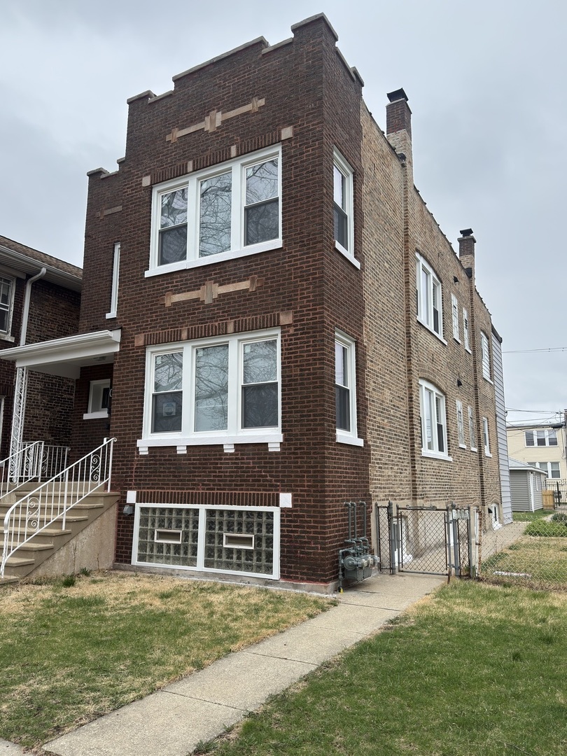 1807 S 49th Court 2nd