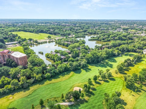 Tiny photo for 5536 E Lake Drive #68-C, Lisle, IL 60532 (MLS # 12701111)