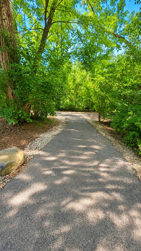 Tiny photo for 5536 E Lake Drive #68-C, Lisle, IL 60532 (MLS # 12701111)