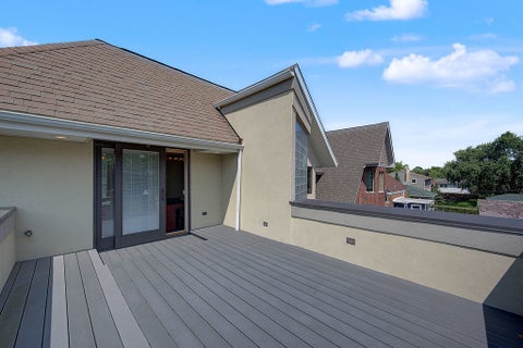 Tiny photo for 1915 S Washington Avenue, Park Ridge, IL 60068 (MLS # 12735030)