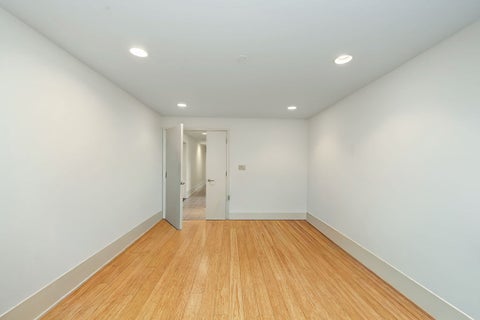 Tiny photo for 1915 S Washington Avenue, Park Ridge, IL 60068 (MLS # 12735030)