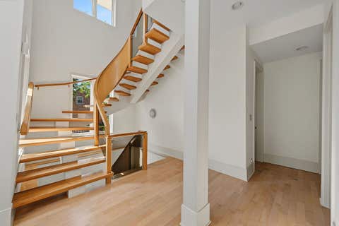 Tiny photo for 1915 S Washington Avenue, Park Ridge, IL 60068 (MLS # 12735030)