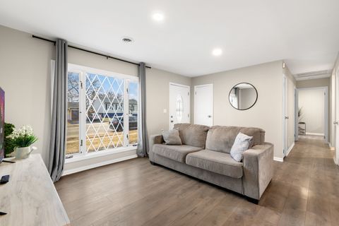 Tiny photo for 622 Murphy Drive, Romeoville, IL 60446 (MLS # 12575709)