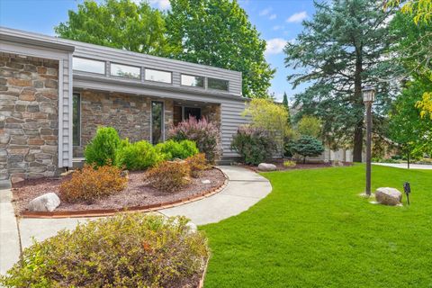 Tiny photo for 2012 Byrnebruk Drive, Champaign, IL 61822 (MLS # 12484021)