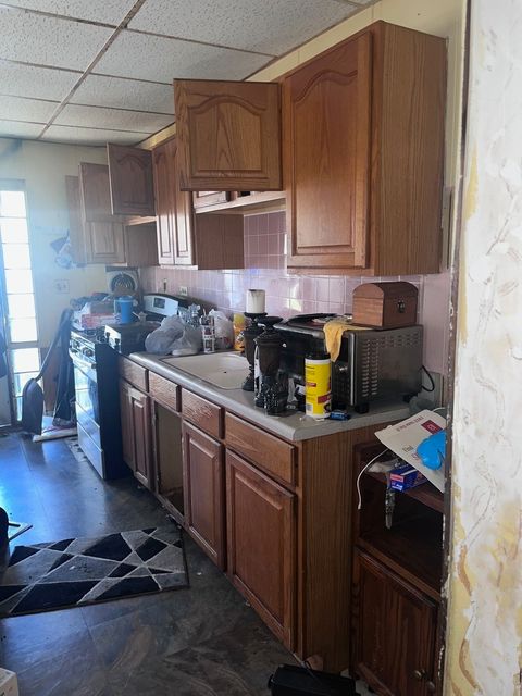 Tiny photo for 15433 Crocket Lane, Markham, IL 60428 (MLS # 12517483)