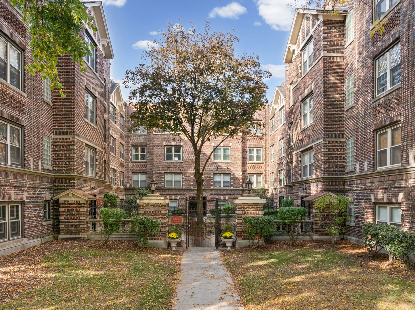 30 6th Avenue 2F
