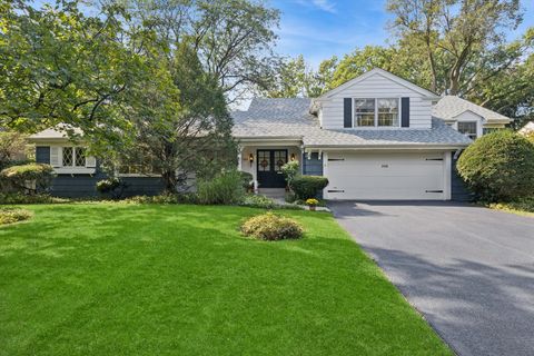 Tiny photo for 930 Harding Road, Hinsdale, IL 60521 (MLS # 12489527)