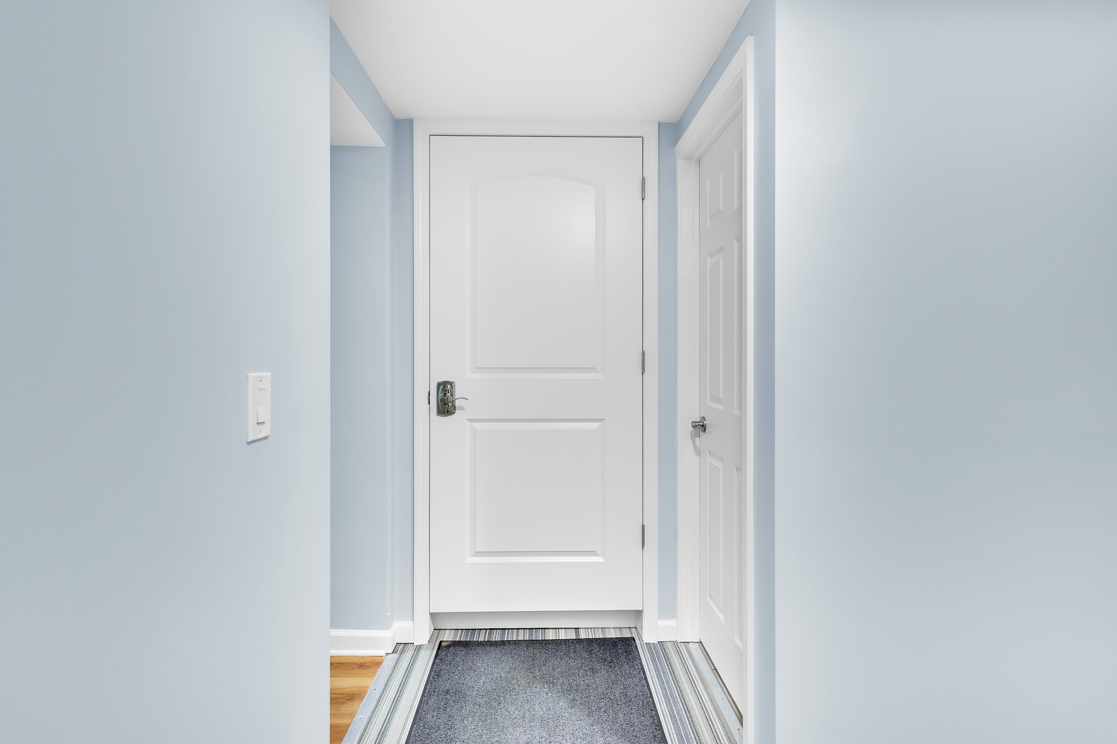 2112 N Sawyer Avenue I