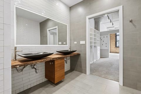 Tiny photo for 360 W ILLINOIS Street #5F, Chicago, IL 60654 (MLS # 12597312)