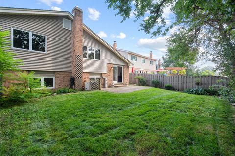 Tiny photo for 10567 Waterford Drive, Westchester, IL 60154 (MLS # 12555243)