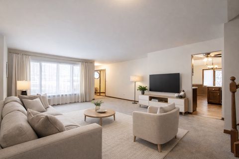 Tiny photo for 10567 Waterford Drive, Westchester, IL 60154 (MLS # 12555243)