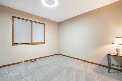 Tiny photo for 10567 Waterford Drive, Westchester, IL 60154 (MLS # 12555243)