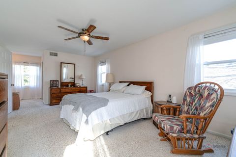 Tiny photo for 3917 Wood Creek Drive, Island Lake, IL 60042 (MLS # 12620173)