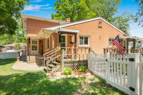Photo of 409 S Hamilton Street #409, Lockport, IL 60441 (MLS # 12531126)