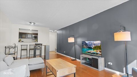 Tiny photo for 801 S Plymouth Court #809, Chicago, IL 60605 (MLS # 12493456)