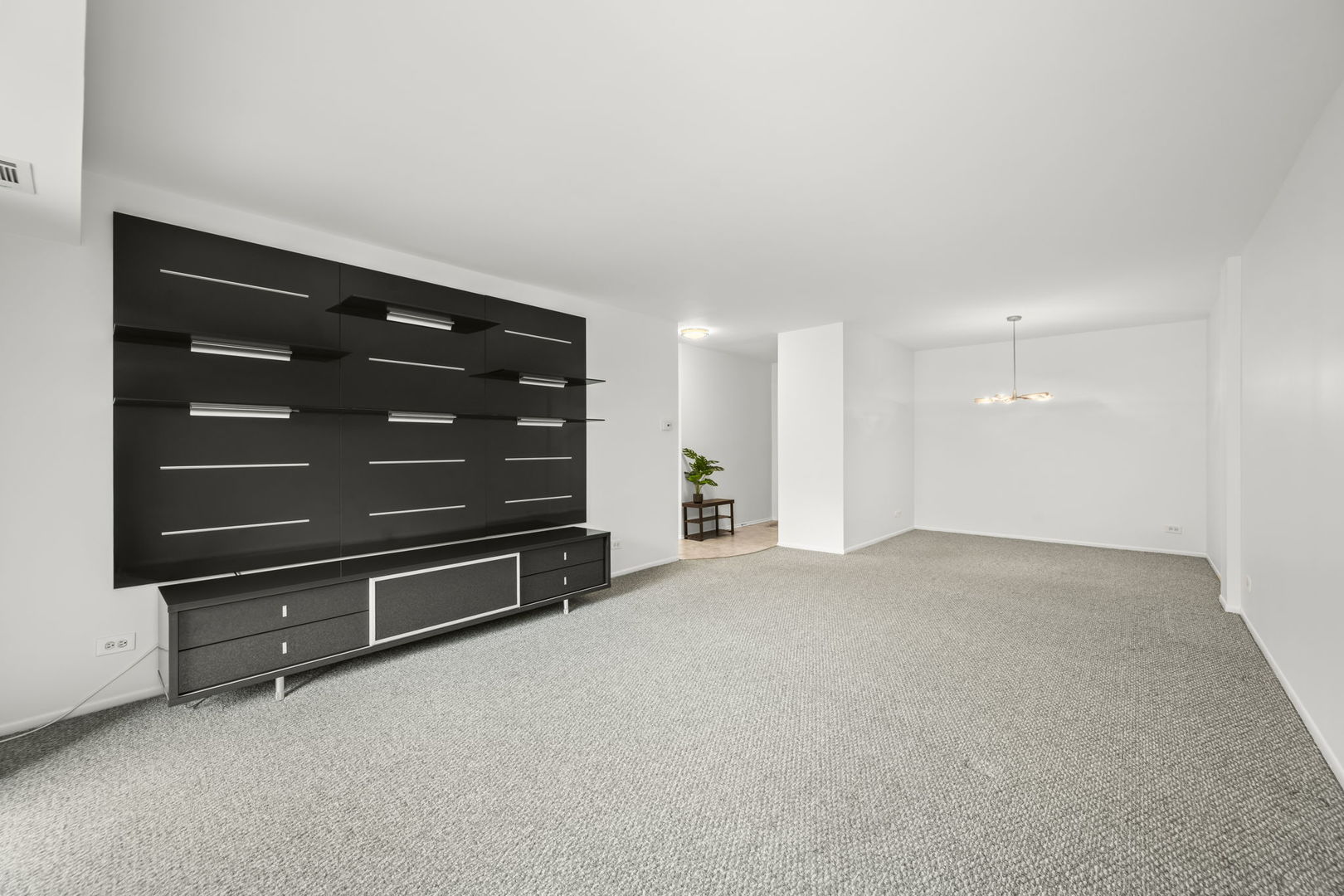 1103 S Hunt Club Drive 126