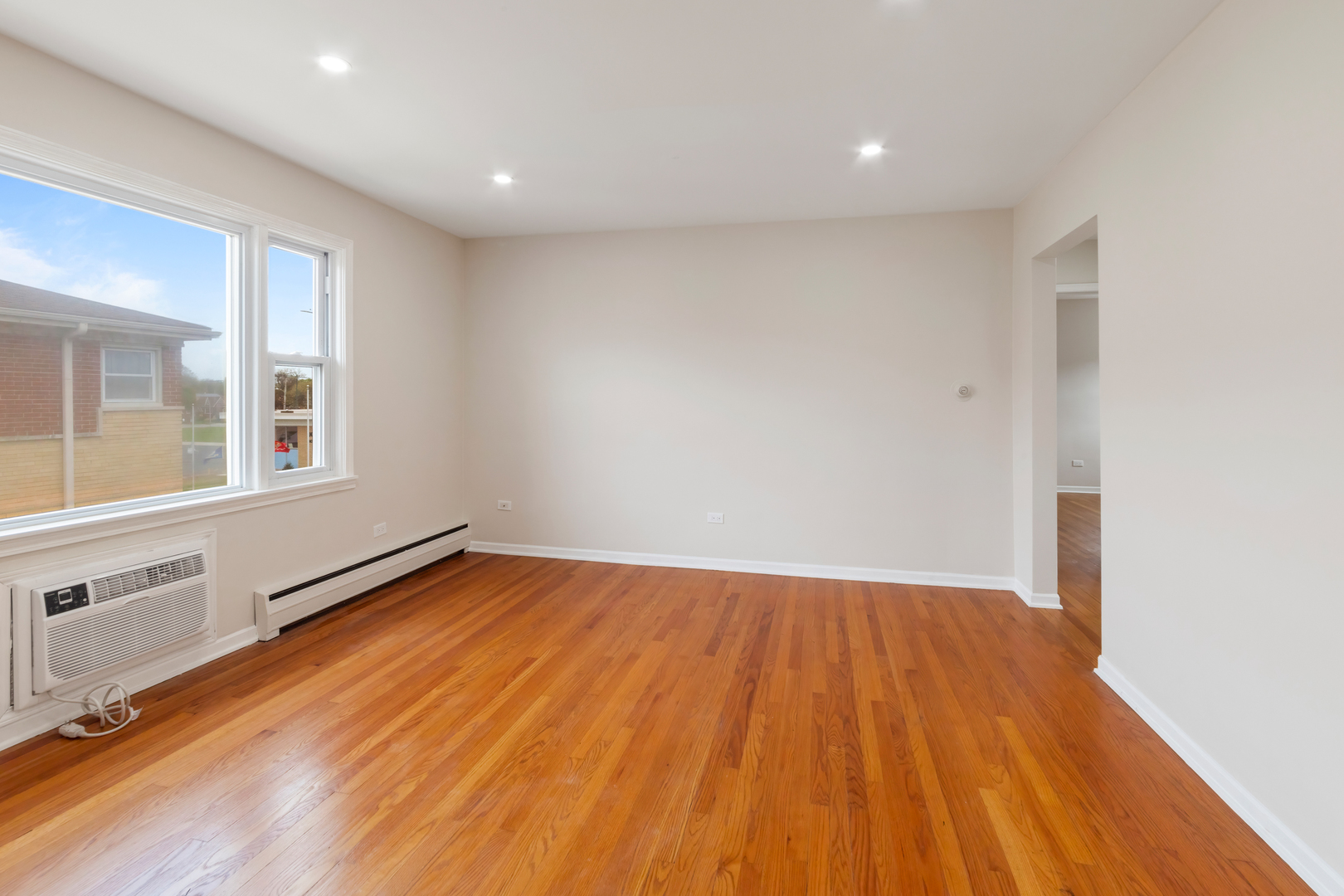 1537 Harlem Avenue 3E