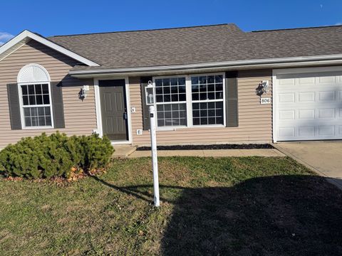 Photo of 806 S Sunny Lane, Urbana, IL 61802 (MLS # 12462151)