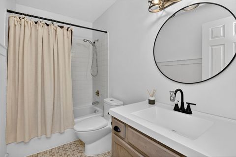 Tiny photo for 1724 Boulder Drive, Darien, IL 60561 (MLS # 12591068)