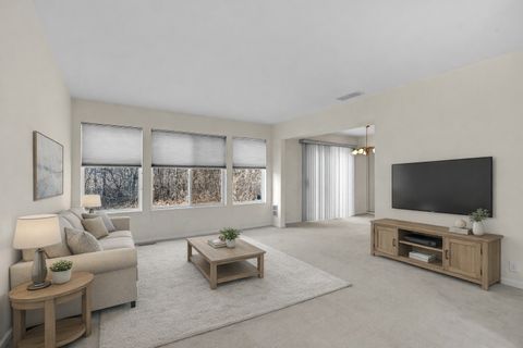 Tiny photo for 148 Locksley Drive, Streamwood, IL 60107 (MLS # 12545340)