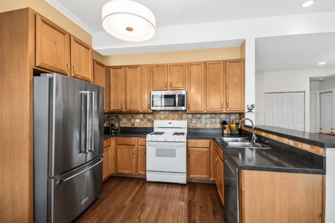 Tiny photo for 6703 N Bosworth Avenue #A3, Chicago, IL 60626 (MLS # 12547601)